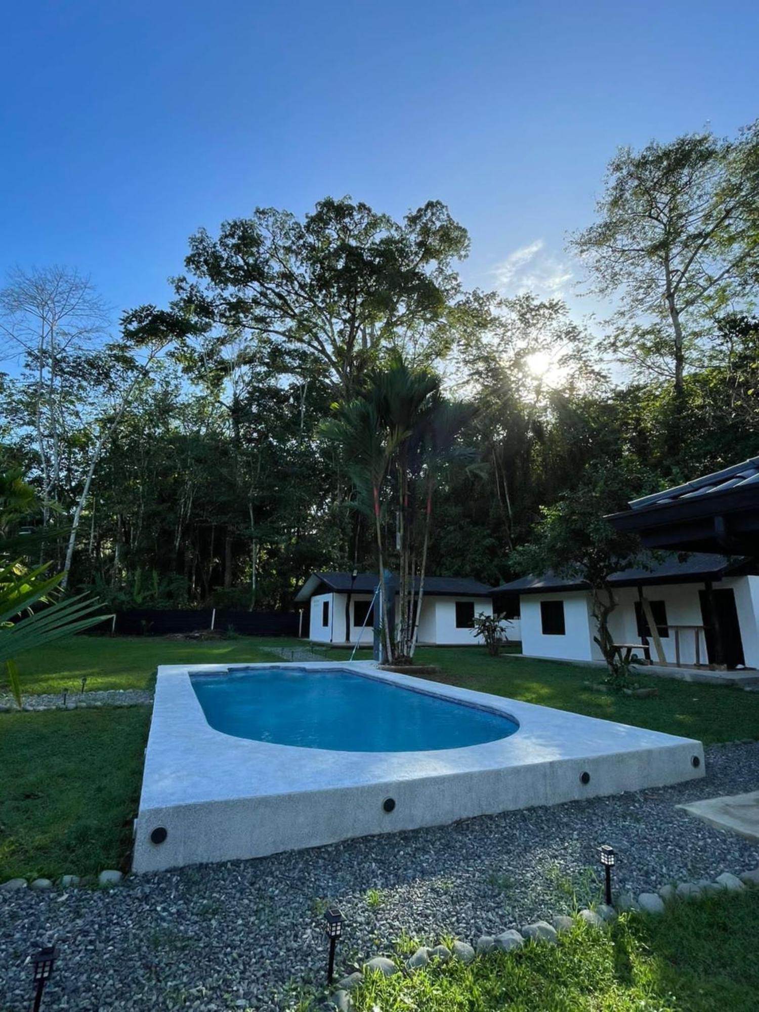 Bungalows Sloth Manzanillo  Ngoại thất bức ảnh